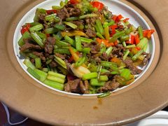 -魏铭鱼头捞饭(晋阳路店)