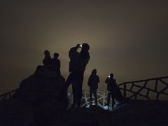 -鬼笑石后山停车场