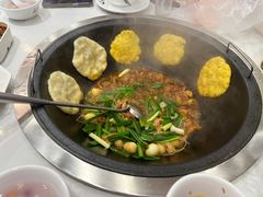 -鲁员外地锅鸡地锅鱼(古墩路店)
