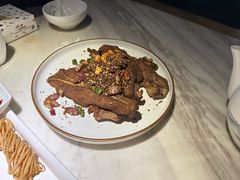 -悦慕·花满溪(新城吾悦店)