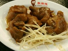 -胡须张鲁肉饭(美食文化馆店)