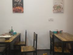 大堂-老谢烧烤野馄饨(云霄路店)