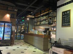 -LENBACH兰巴赫西餐啤酒坊(大连东港店)