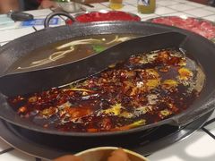 -鹿鸣山草本茶香火锅(园西路店)
