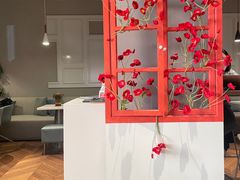 -潮一不贰·法式甜品·生日蛋糕·西式简餐(外滩店)