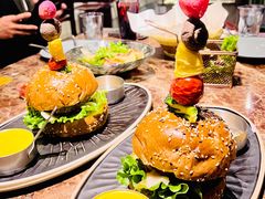 -Let'sBURGERplus·非常创意汉堡(三里屯店)