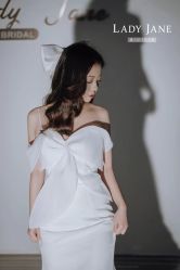 -Lady  Jane高端婚纱礼服馆