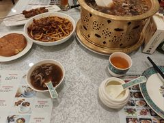 -汗腾格里·风味餐厅(新疆驻京办店)