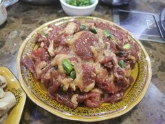 -黄利砖万峰林布依特色酸笋牛肉馆