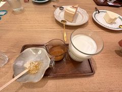 -默迹咖啡馆