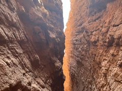 -天山神秘大峡谷