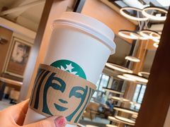 燕麦拿铁-星巴克臻选(成都宽窄巷子店)