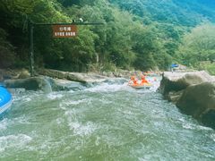 -雅鲁激流探险漂流