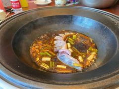 -忆乡情铁锅炖鱼饭店(延庆店)