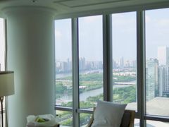 -广州富力丽思卡尔顿酒店