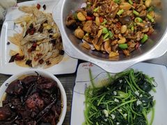 -神仙钵湘香土菜馆(光华路店)