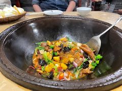 -万里闯关东铁锅炖菜馆(高新旗舰店)