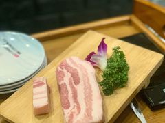 厚切五花肉-唯成•韩国炭火烤肉 유성고기