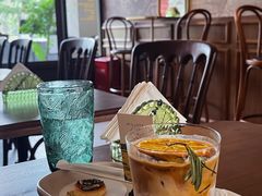 橙香拿铁-LE MISSMORE餐酒吧(茉念西里店)