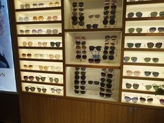 -精益眼镜(建三店)