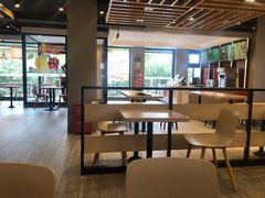 大堂-永和大王(蛙嫩紫苏香·军博店)