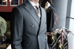 -艾米丽婚纱礼服