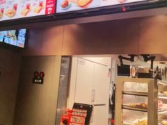 -肯德基(春申店)