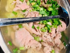 -肖四女乐山跷脚牛肉(世博源店)