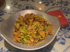 -卢大鲜鱼头捞饭(美利广场店)