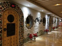 -碧中海汤泉汗蒸酒店