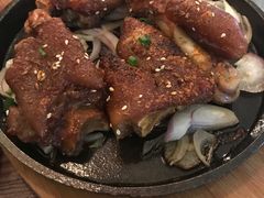 -亮亮烧烤(万松园店)