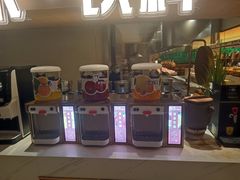 -享遇.锅姥姥牛排海鲜自助(小寨店)