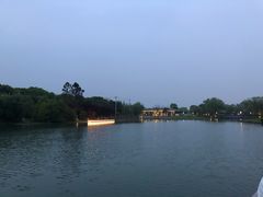 -上海佘山世茂艾美酒店