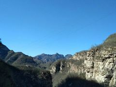 -大平台龙居瀑布旅游区