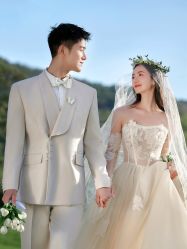 -第一夫人婚纱摄影(南京店)