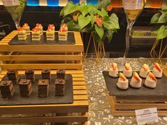 -唐拉雅秀酒店-西锦汇空中BBQ·思创餐厅