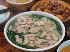 -朱大嘴肥肠血旺(福字街店)