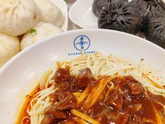 -李与白包子铺(桐梓林店)