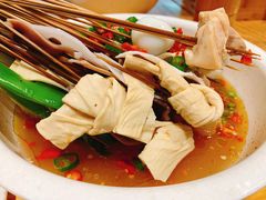 藤椒味钵钵鸡-嘉州叶婆婆钵钵鸡(建设路店)