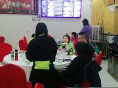 大堂-撒拉人家.酸菜牦牛肉火锅