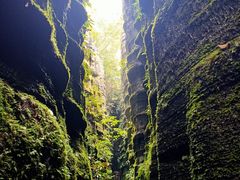 -梭布垭石林景区