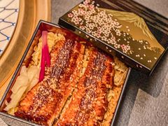 -铭牛烧肉·和牛海鲜自助(高新月牙湖店)