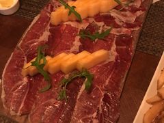 -斯普汇生蚝牛排馆(中骏世界城店)