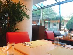 -亮马河饭店翠雅咖啡厅