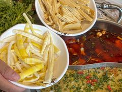 -德林酸菜鱼火锅(南丹店)