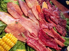 -炼火烤肉店