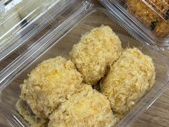 -鲍师傅糕点(江苏路店)