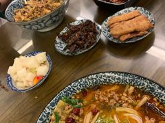 -粉家柳州螺蛳粉(杨宅路店)