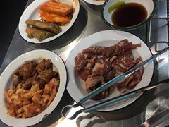 -马路牙子地桌烤肉(工体店)