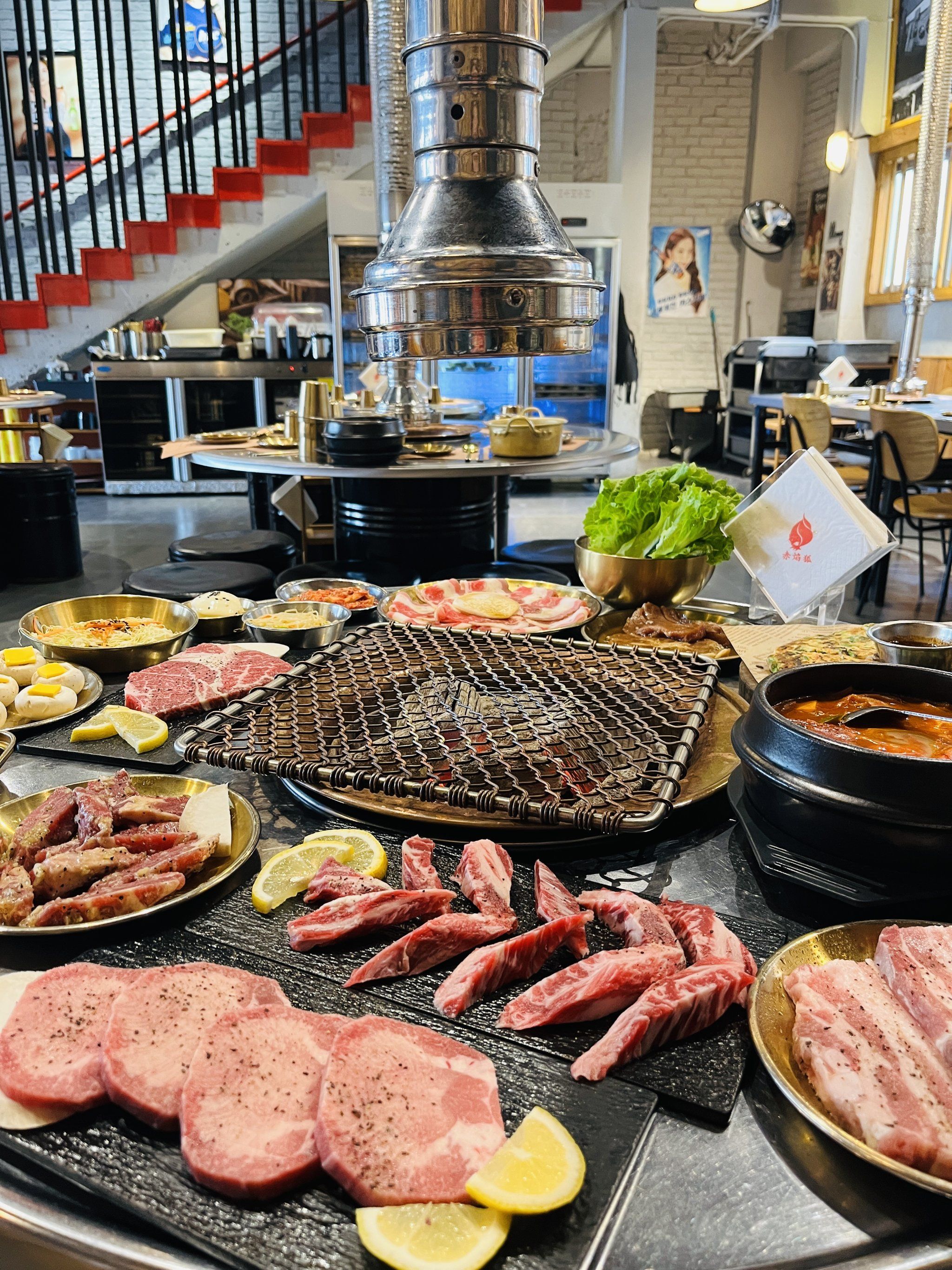 在成都要吃正宗的韩国传统烤肉,必须来这里